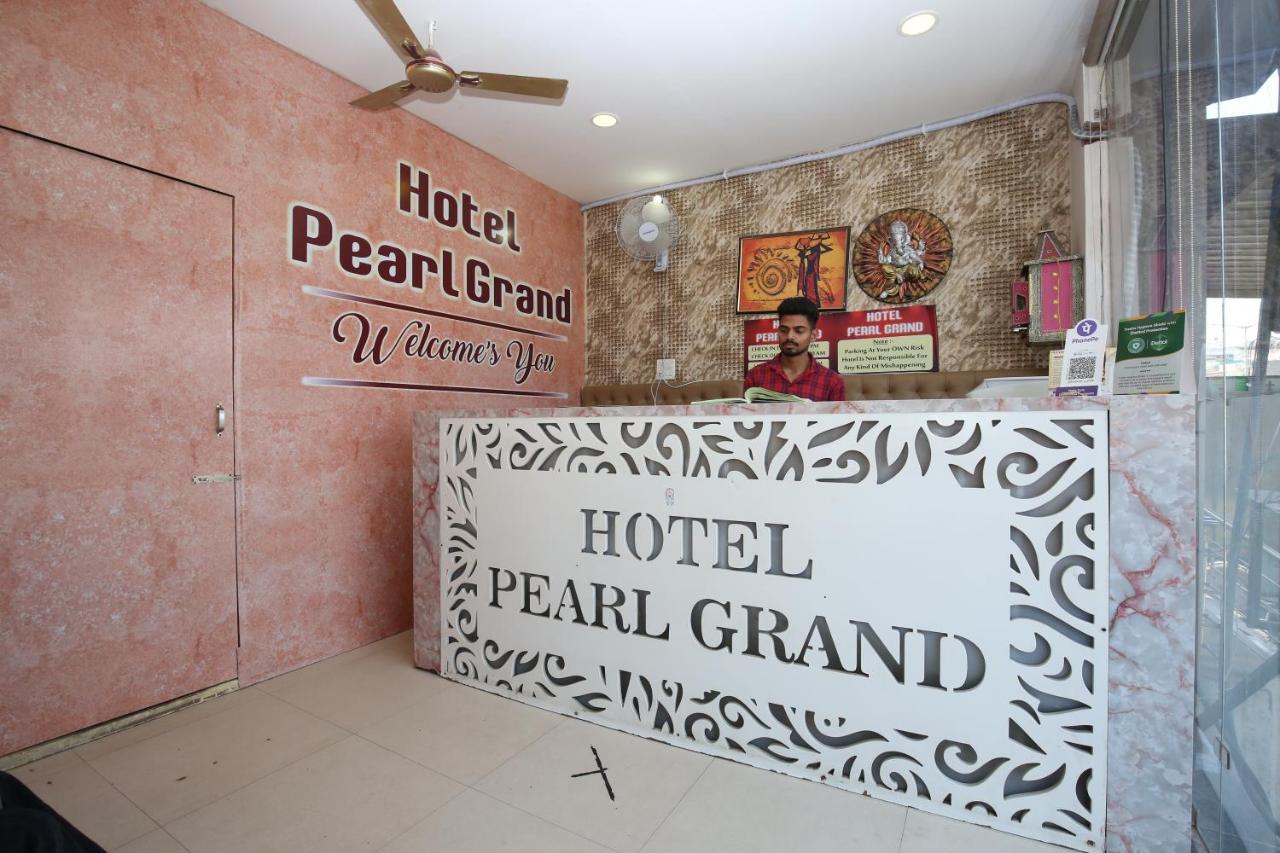 Hotel Pearl Grand & Banquet Zirakpur Eksteriør billede
