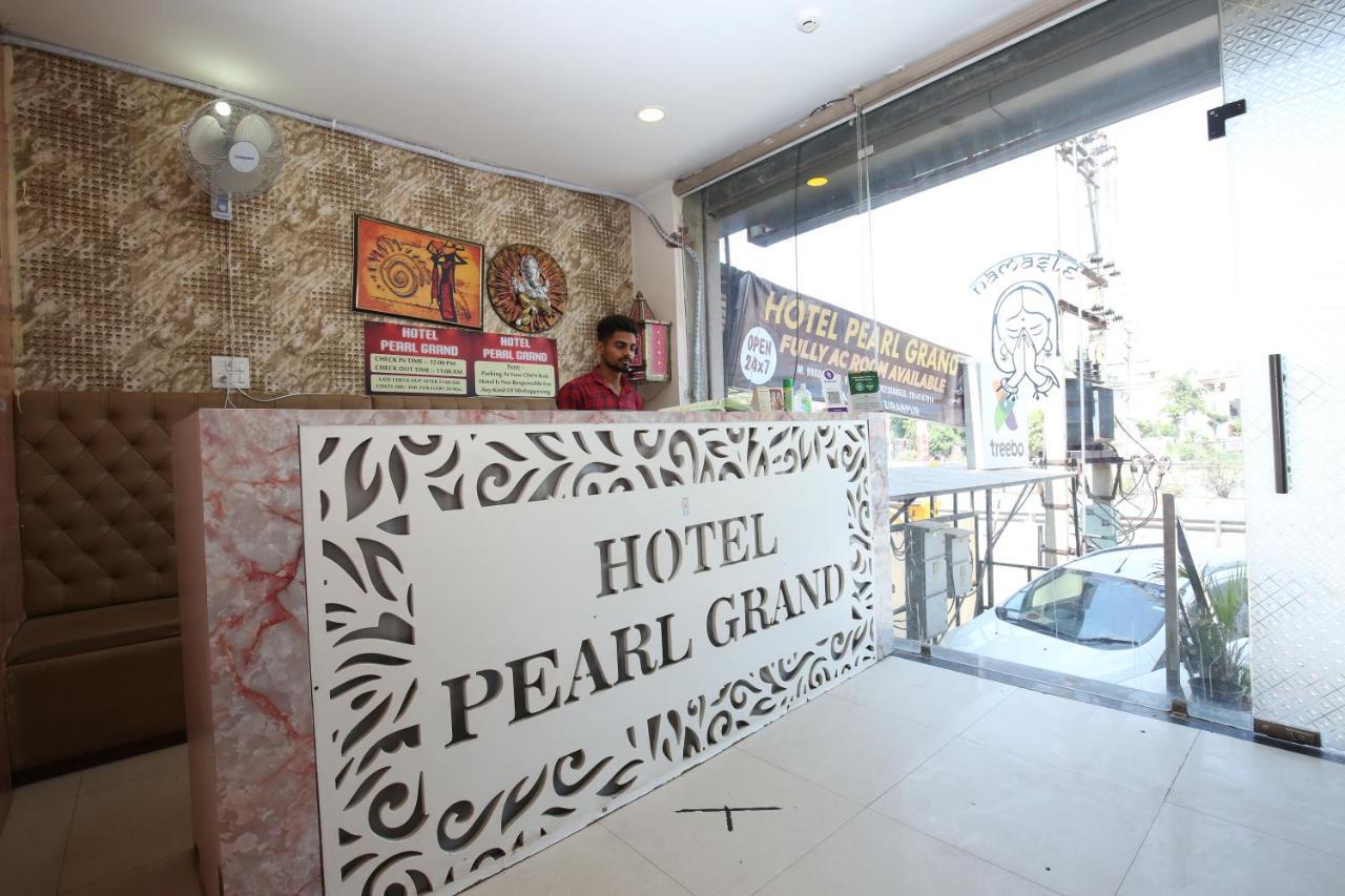Hotel Pearl Grand & Banquet Zirakpur Eksteriør billede