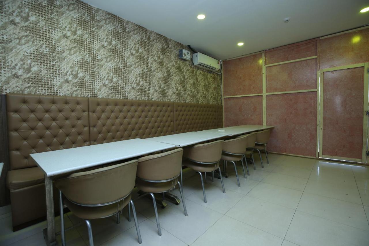 Hotel Pearl Grand & Banquet Zirakpur Eksteriør billede